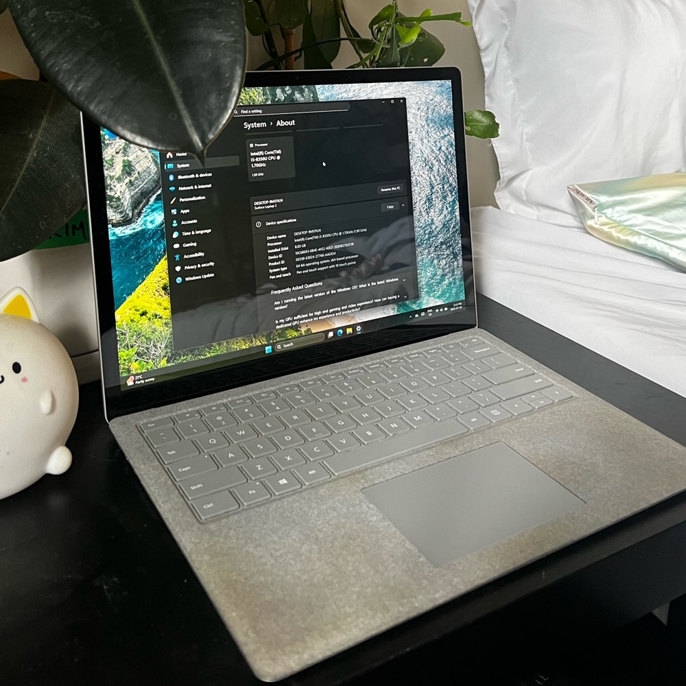 Microsoft Surface Laptop 2